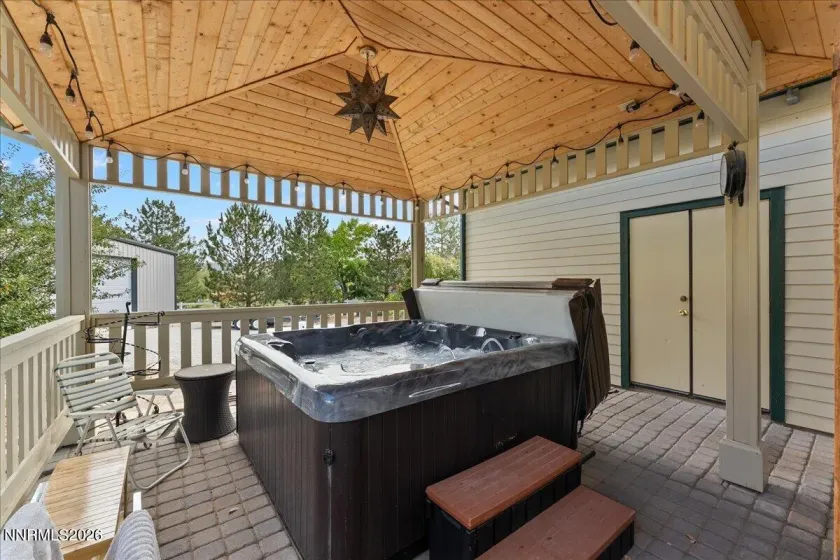 291 Surrey, Reno, Nevada 89521, 3 Bedrooms Bedrooms, ,3 BathroomsBathrooms,Residential,Residential,Surrey,0,260012299