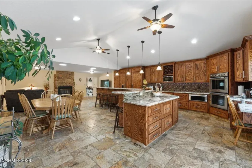 291 Surrey, Reno, Nevada 89521, 3 Bedrooms Bedrooms, ,3 BathroomsBathrooms,Residential,Residential,Surrey,0,260012299