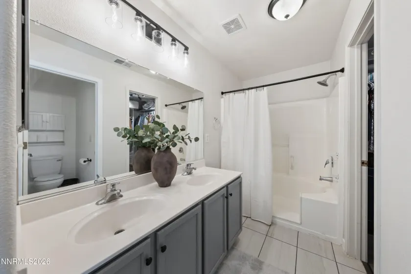 856 Promedio, Sparks, Nevada 89436, 4 Bedrooms Bedrooms, ,2 BathroomsBathrooms,Residential,Residential,Promedio,0,260012300