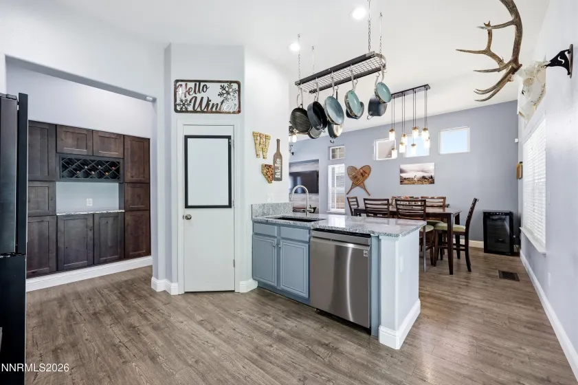 7883 Guerra, Sparks, Nevada 89436, 3 Bedrooms Bedrooms, ,2 BathroomsBathrooms,Residential,Residential,Guerra,0,260012301