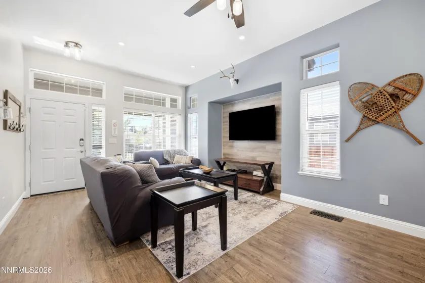 7883 Guerra, Sparks, Nevada 89436, 3 Bedrooms Bedrooms, ,2 BathroomsBathrooms,Residential,Residential,Guerra,0,260012301