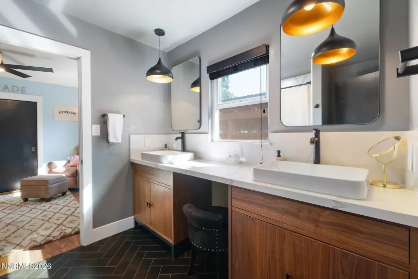 1720 Allen, Reno, Nevada 89509, 3 Bedrooms Bedrooms, ,2 BathroomsBathrooms,Residential,Residential,Allen,0,260012302