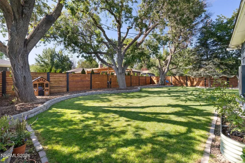 1720 Allen, Reno, Nevada 89509, 3 Bedrooms Bedrooms, ,2 BathroomsBathrooms,Residential,Residential,Allen,0,260012302