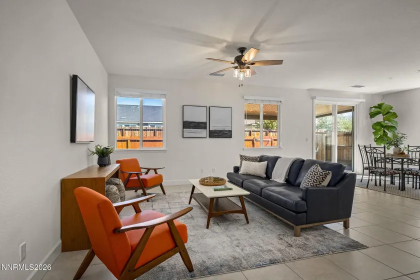 1142 Banner Peak, Carson City, Nevada 89701, 4 Bedrooms Bedrooms, ,2 BathroomsBathrooms,Residential,Residential,Banner Peak,0,260012303