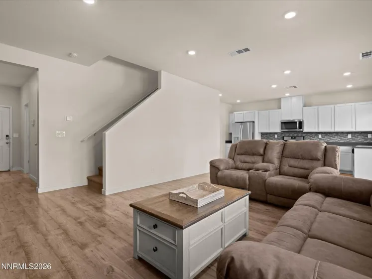 8851 Trifid, Reno, Nevada 89506, 4 Bedrooms Bedrooms, ,3 BathroomsBathrooms,Residential,Residential,Trifid,0,260012304