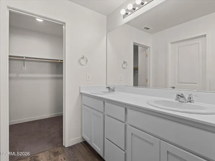 8851 Trifid, Reno, Nevada 89506, 4 Bedrooms Bedrooms, ,3 BathroomsBathrooms,Residential,Residential,Trifid,0,260012304