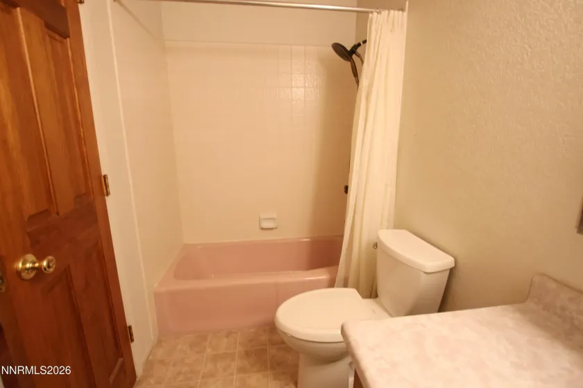 63 Tucker, Yerington, Nevada 89447, 2 Bedrooms Bedrooms, ,2 BathroomsBathrooms,Residential,Residential,Tucker,0,260012306