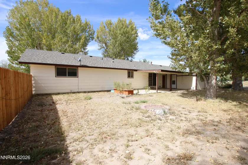 63 Tucker, Yerington, Nevada 89447, 2 Bedrooms Bedrooms, ,2 BathroomsBathrooms,Residential,Residential,Tucker,0,260012306