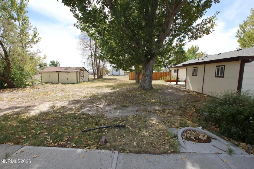 63 Tucker, Yerington, Nevada 89447, 2 Bedrooms Bedrooms, ,2 BathroomsBathrooms,Residential,Residential,Tucker,0,260012306