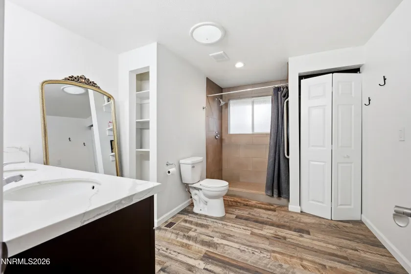 885 Winchester, Reno, Nevada 89506, 3 Bedrooms Bedrooms, ,2 BathroomsBathrooms,Residential,Residential,Winchester,0,260012310