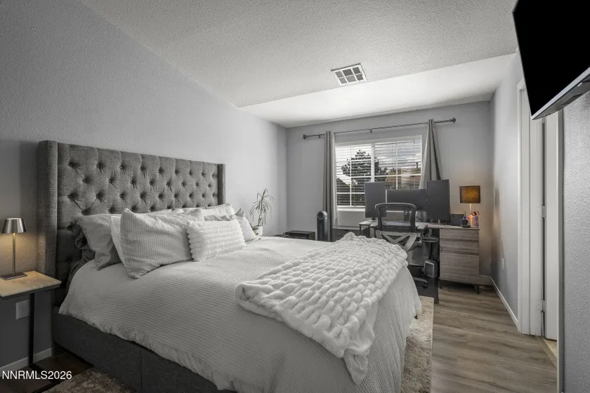 5650 El Paseo, Sparks, Nevada 89436, 2 Bedrooms Bedrooms, ,3 BathroomsBathrooms,Residential,Residential,El Paseo,0,260012311