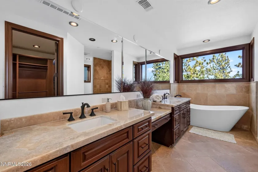 625 Point, Zephyr Cove, Nevada 89448, 4 Bedrooms Bedrooms, ,5 BathroomsBathrooms,Residential,Residential,Point,0,260012321