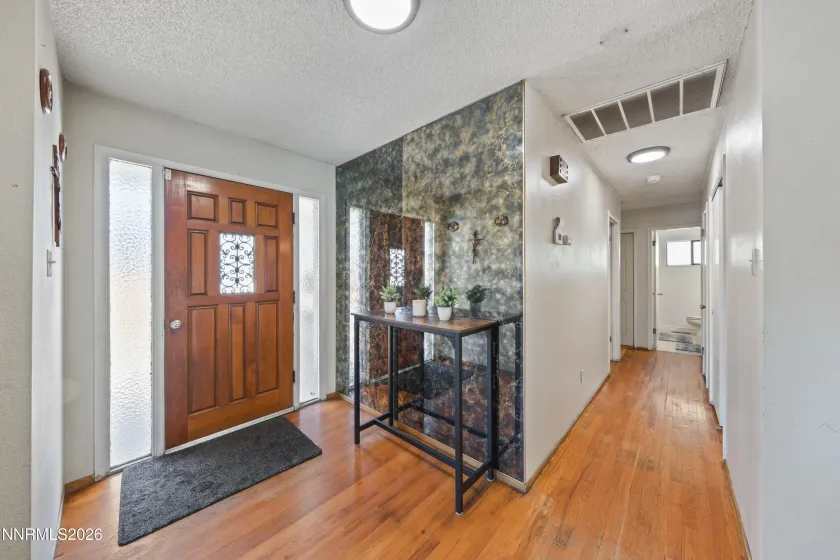 12 Quail, Sparks, Nevada 89431, 3 Bedrooms Bedrooms, ,2 BathroomsBathrooms,Residential,Residential,Quail,0,260012323