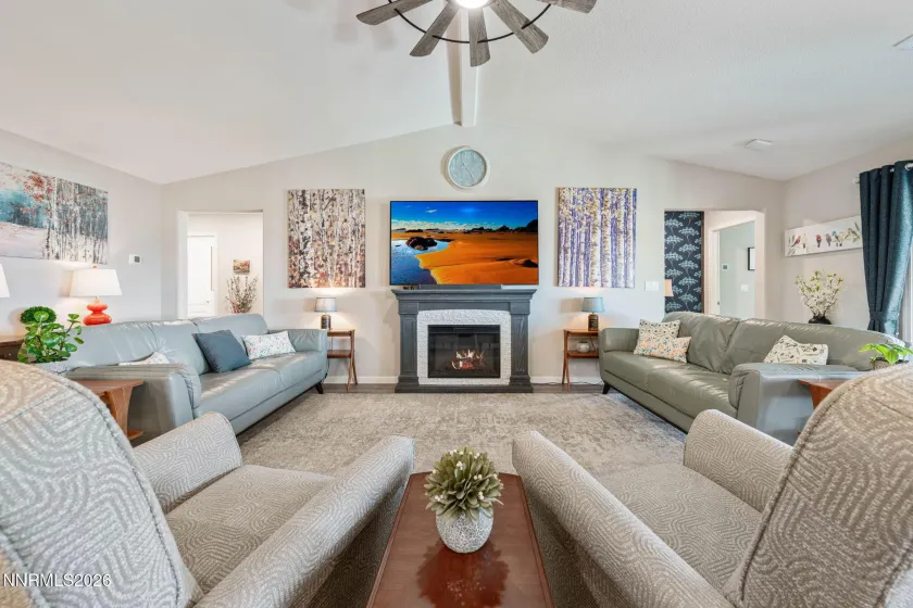 151 Snow, Dayton, Nevada 89403, 5 Bedrooms Bedrooms, ,3 BathroomsBathrooms,Residential,Residential,Snow,0,260012325