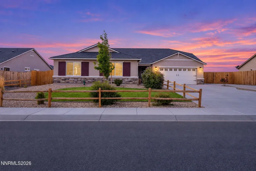 151 Snow, Dayton, Nevada 89403, 5 Bedrooms Bedrooms, ,3 BathroomsBathrooms,Residential,Residential,Snow,0,260012325