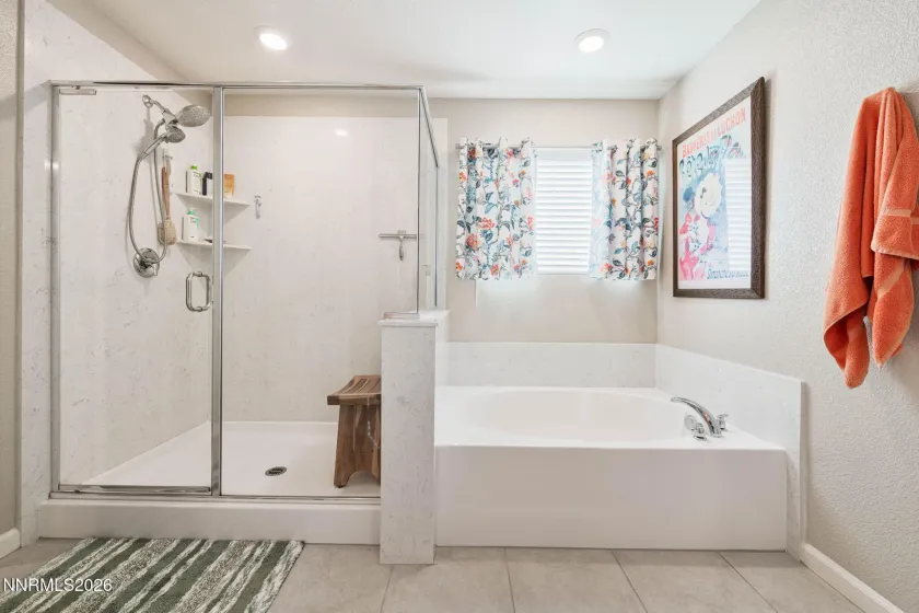 151 Snow, Dayton, Nevada 89403, 5 Bedrooms Bedrooms, ,3 BathroomsBathrooms,Residential,Residential,Snow,0,260012325