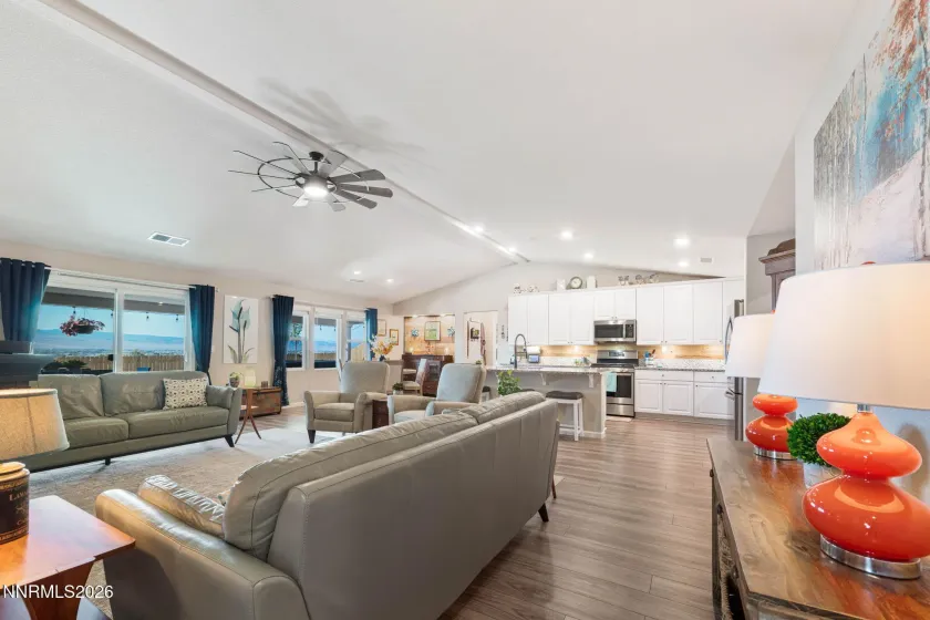 151 Snow, Dayton, Nevada 89403, 5 Bedrooms Bedrooms, ,3 BathroomsBathrooms,Residential,Residential,Snow,0,260012325