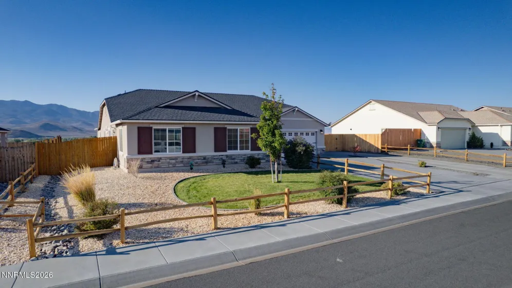 151 Snow, Dayton, Nevada 89403, 5 Bedrooms Bedrooms, ,3 BathroomsBathrooms,Residential,Residential,Snow,0,260012325