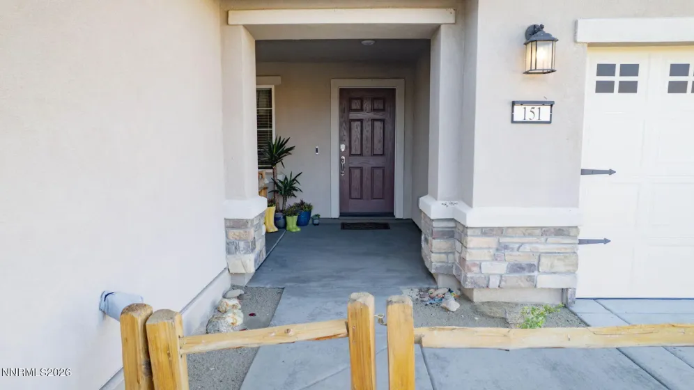 151 Snow, Dayton, Nevada 89403, 5 Bedrooms Bedrooms, ,3 BathroomsBathrooms,Residential,Residential,Snow,0,260012325
