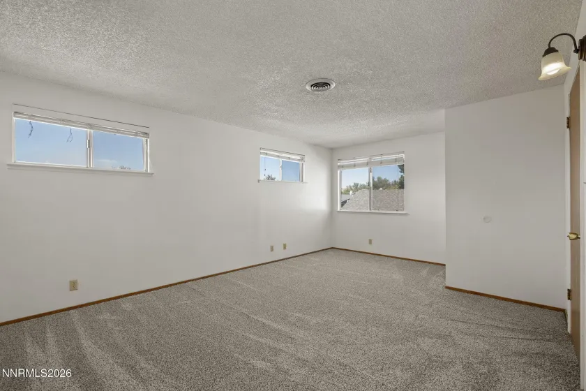 1758 Donegan, Sparks, Nevada 89434, 3 Bedrooms Bedrooms, ,3 BathroomsBathrooms,Residential,Residential,Donegan,0,260012324