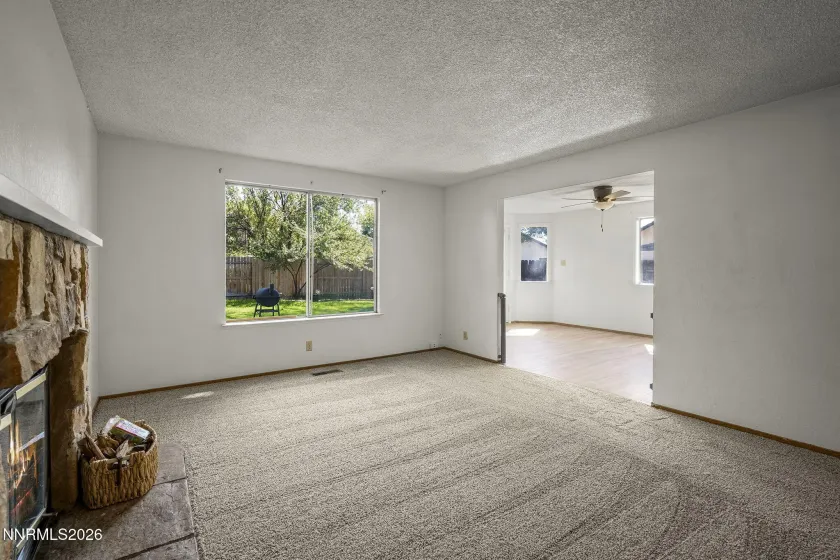 1758 Donegan, Sparks, Nevada 89434, 3 Bedrooms Bedrooms, ,3 BathroomsBathrooms,Residential,Residential,Donegan,0,260012324