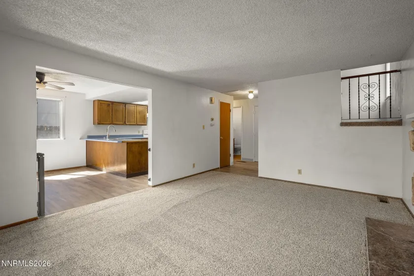 1758 Donegan, Sparks, Nevada 89434, 3 Bedrooms Bedrooms, ,3 BathroomsBathrooms,Residential,Residential,Donegan,0,260012324