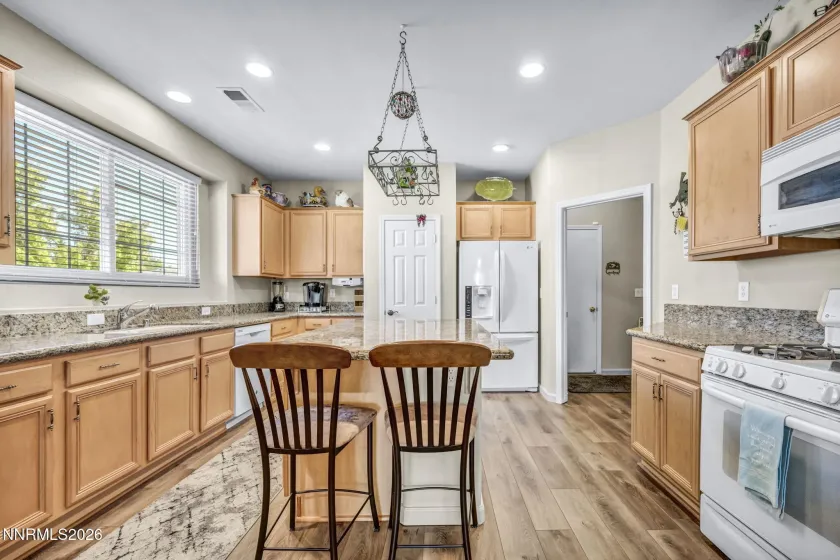1440 Wild Wolf, Reno, Nevada 89521, 3 Bedrooms Bedrooms, ,2 BathroomsBathrooms,Residential,Residential,Wild Wolf,0,260012326