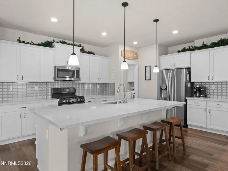 530 Coulee Mdw, Spanish Springs, Nevada 89441, 3 Bedrooms Bedrooms, ,2 BathroomsBathrooms,Residential,Residential,Coulee Mdw,0,260012328