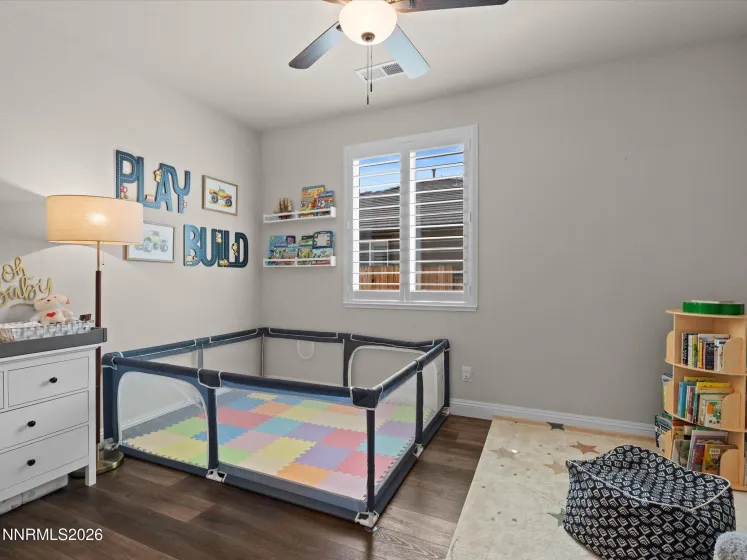 530 Coulee Mdw, Spanish Springs, Nevada 89441, 3 Bedrooms Bedrooms, ,2 BathroomsBathrooms,Residential,Residential,Coulee Mdw,0,260012328