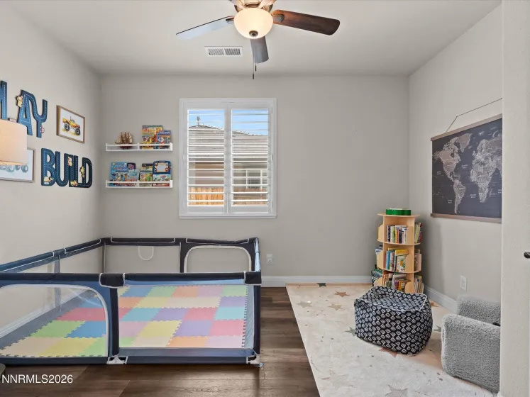 530 Coulee Mdw, Spanish Springs, Nevada 89441, 3 Bedrooms Bedrooms, ,2 BathroomsBathrooms,Residential,Residential,Coulee Mdw,0,260012328
