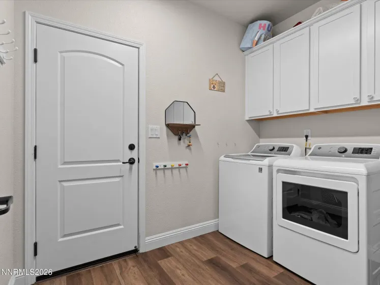 530 Coulee Mdw, Spanish Springs, Nevada 89441, 3 Bedrooms Bedrooms, ,2 BathroomsBathrooms,Residential,Residential,Coulee Mdw,0,260012328