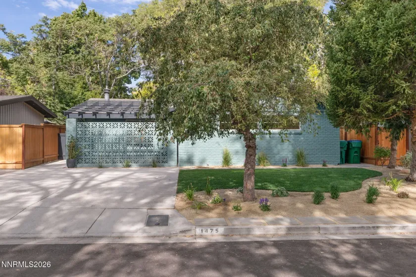 1475 Nixon, Reno, Nevada 89509, 4 Bedrooms Bedrooms, ,2 BathroomsBathrooms,Residential,Residential,Nixon,0,260012329