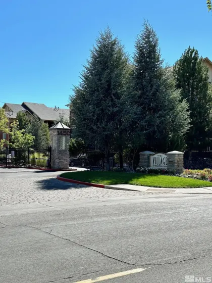 1450 Idlewild, Reno, Nevada 89509, 2 Bedrooms Bedrooms, ,2 BathroomsBathrooms,Residential,Residential,Idlewild,0,260012330
