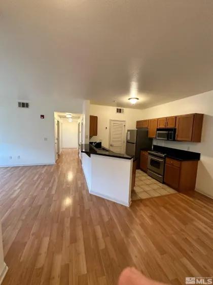 1450 Idlewild, Reno, Nevada 89509, 2 Bedrooms Bedrooms, ,2 BathroomsBathrooms,Residential,Residential,Idlewild,0,260012330