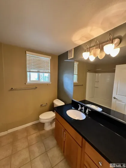 1450 Idlewild, Reno, Nevada 89509, 2 Bedrooms Bedrooms, ,2 BathroomsBathrooms,Residential,Residential,Idlewild,0,260012330