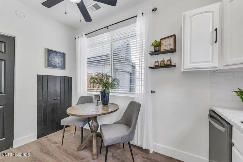 1364 Molly, Carson City, Nevada 89706, 3 Bedrooms Bedrooms, ,3 BathroomsBathrooms,Residential,Residential,Molly,0,260012331