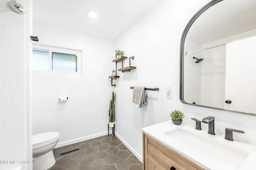 3400 Lodestar, Reno, Nevada 89503, 4 Bedrooms Bedrooms, ,2 BathroomsBathrooms,Residential,Residential,Lodestar,0,260012334