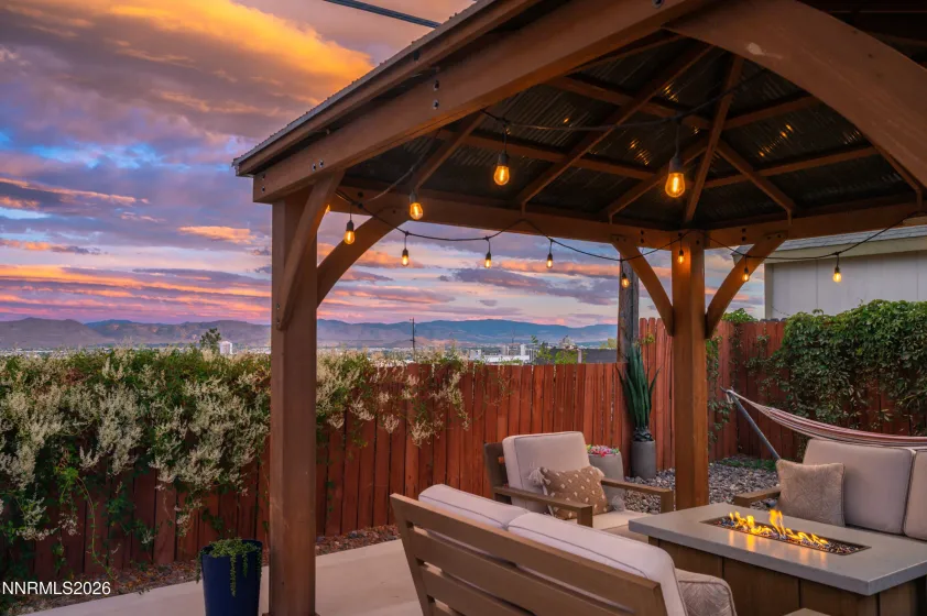 3400 Lodestar, Reno, Nevada 89503, 4 Bedrooms Bedrooms, ,2 BathroomsBathrooms,Residential,Residential,Lodestar,0,260012334
