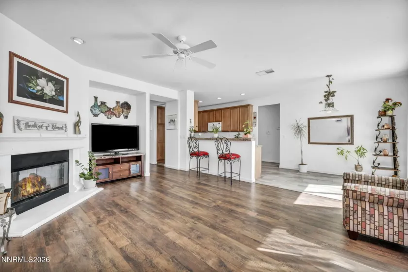 460 Alysheba, Reno, Nevada 89521, 4 Bedrooms Bedrooms, ,3 BathroomsBathrooms,Residential,Residential,Alysheba,0,260012336