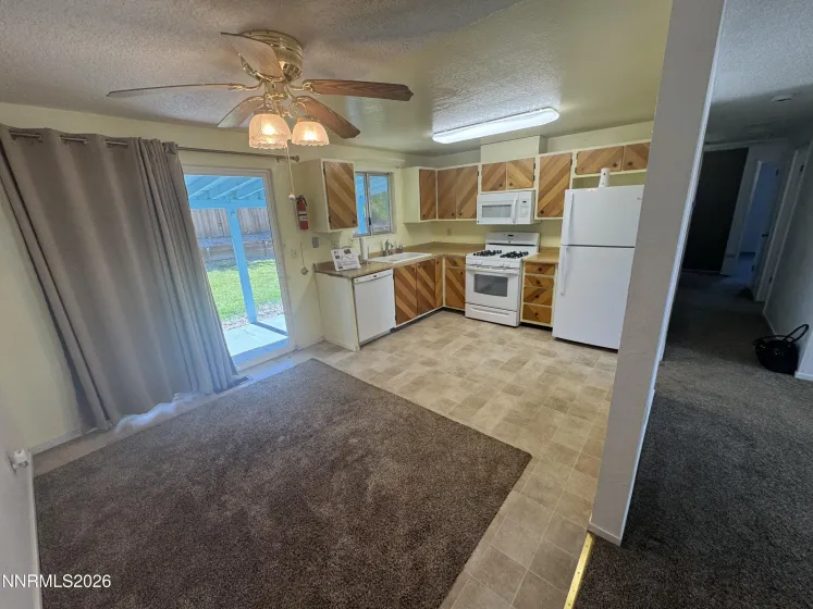 10052 Albite, Reno, Nevada 89506, 3 Bedrooms Bedrooms, ,2 BathroomsBathrooms,Residential,Residential,Albite,0,260012339