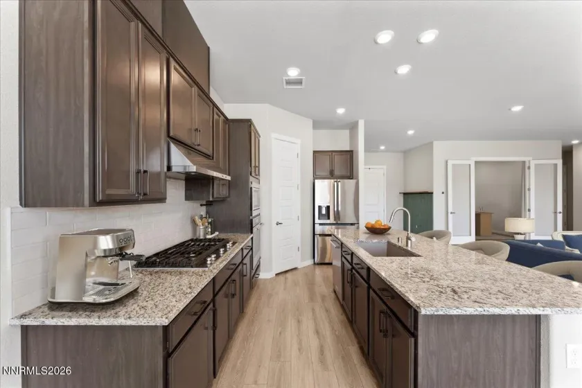 1227 Silver View, Sparks, Nevada 89436, 4 Bedrooms Bedrooms, ,4 BathroomsBathrooms,Residential,Residential,Silver View,0,260012340