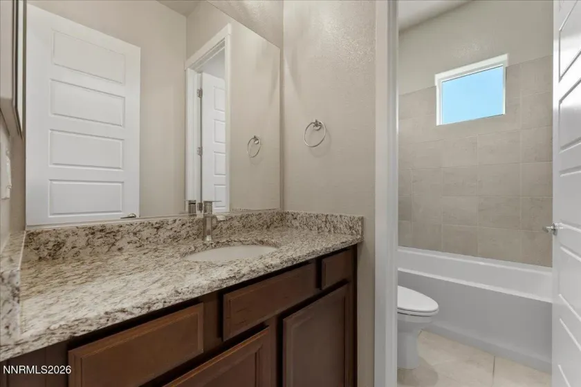 1227 Silver View, Sparks, Nevada 89436, 4 Bedrooms Bedrooms, ,4 BathroomsBathrooms,Residential,Residential,Silver View,0,260012340