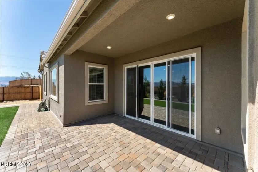 1227 Silver View, Sparks, Nevada 89436, 4 Bedrooms Bedrooms, ,4 BathroomsBathrooms,Residential,Residential,Silver View,0,260012340