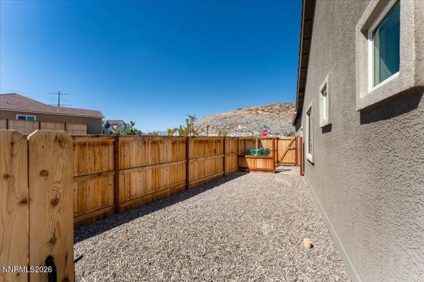 1227 Silver View, Sparks, Nevada 89436, 4 Bedrooms Bedrooms, ,4 BathroomsBathrooms,Residential,Residential,Silver View,0,260012340