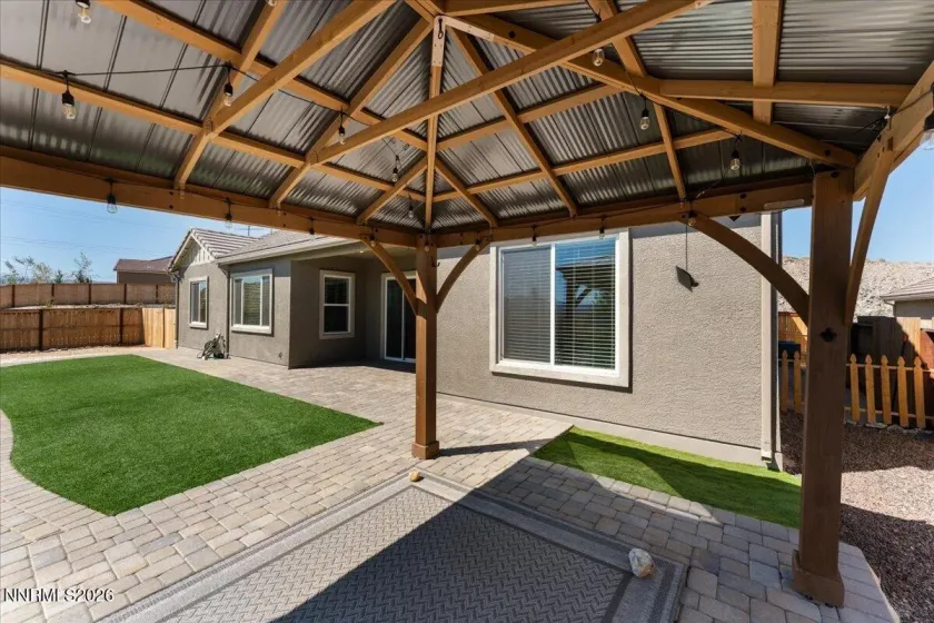 1227 Silver View, Sparks, Nevada 89436, 4 Bedrooms Bedrooms, ,4 BathroomsBathrooms,Residential,Residential,Silver View,0,260012340