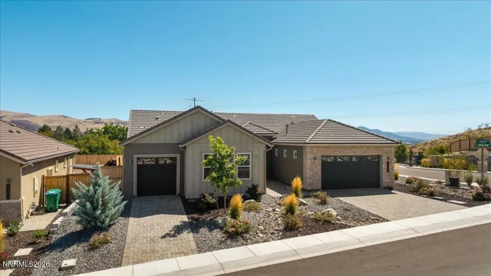 1227 Silver View, Sparks, Nevada 89436, 4 Bedrooms Bedrooms, ,4 BathroomsBathrooms,Residential,Residential,Silver View,0,260012340