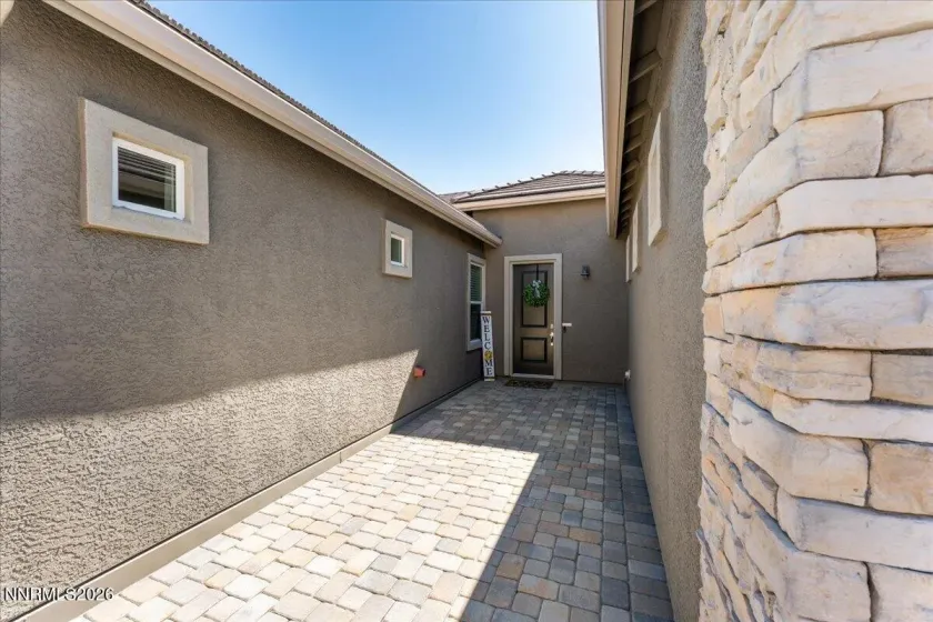 1227 Silver View, Sparks, Nevada 89436, 4 Bedrooms Bedrooms, ,4 BathroomsBathrooms,Residential,Residential,Silver View,0,260012340