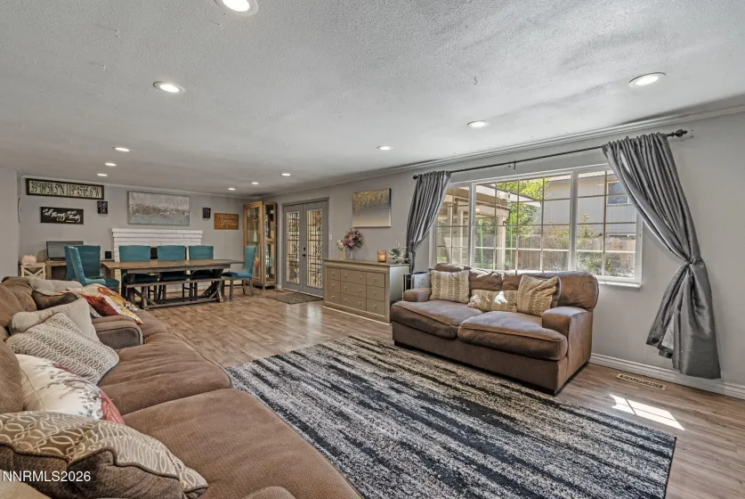 1525 Telegraph, Carson City, Nevada 89701, 3 Bedrooms Bedrooms, ,2 BathroomsBathrooms,Residential,Residential,Telegraph,0,260012341
