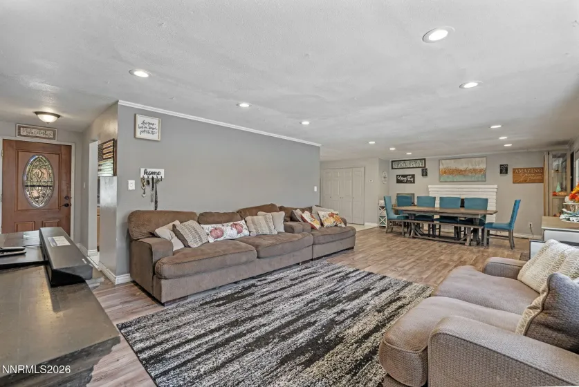 1525 Telegraph, Carson City, Nevada 89701, 3 Bedrooms Bedrooms, ,2 BathroomsBathrooms,Residential,Residential,Telegraph,0,260012341