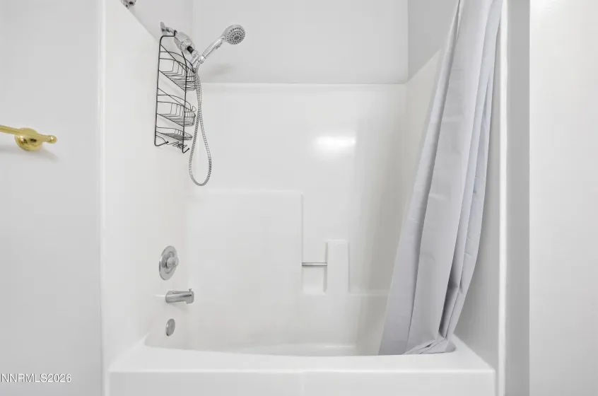 4573 Reggie, Reno, Nevada 89502, 1 Bedroom Bedrooms, ,1 BathroomBathrooms,Residential,Residential,Reggie,0,260012342